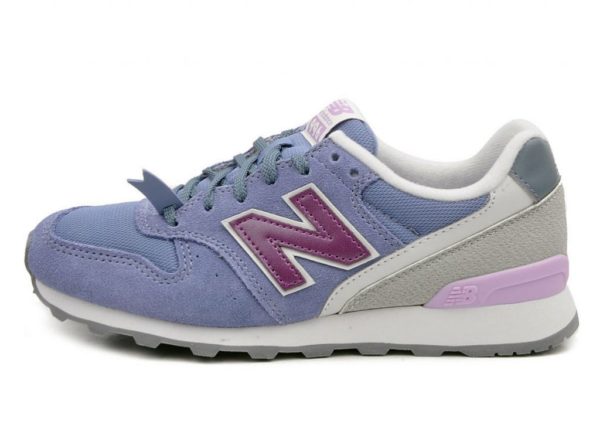 Фиолетовые кроссовки New Balance